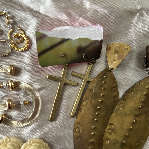 Misc. Funky Earring Bundle! 🥰 - Picture 4 of 4